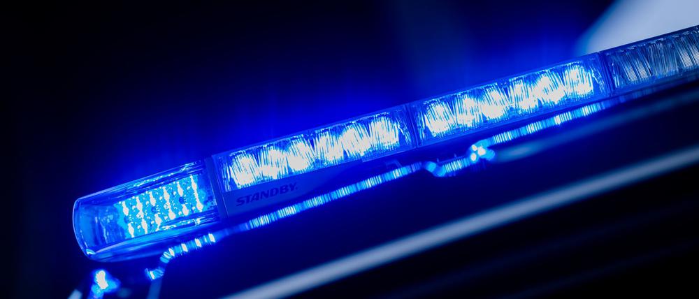 Nach dem Angriff schleppt sich die 38-Jährige zurück auf ihre Station und wird dort versorgt. (Symbolbild)