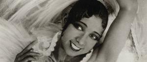  Josephine Baker auf einer Postkarte, etwa 1925.