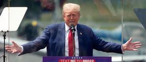 Trump kontert Biden: Israel sollte seiner Ansicht nach Irans Atomanlagen ins Visier nehmen. (Archivbild)