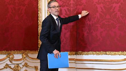 Kickl verspricht fünf gute Jahre für Österreich, wenn er die Regierung anführen kann.