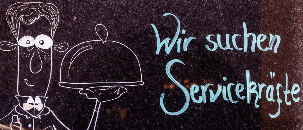 Das Gastgewerbe ist einer der Bereiche, in dem Fachkräfte besonders gebraucht werden. (Archivbild)