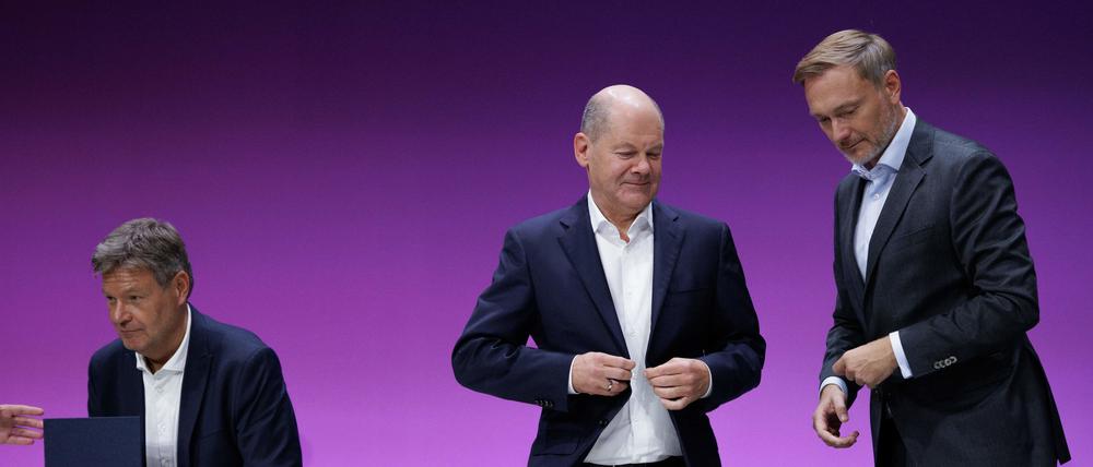 Robert Habeck, Olaf Scholz und Christian Lindner feilen noch immer am Etat für 2025.