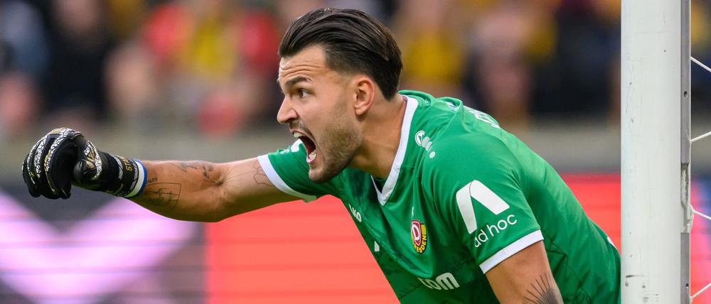 Dynamo-Schlussmann Tim Schreiber konnte die zweite Saison-Niederlage nicht verhindern.