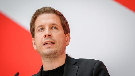 SPD-Generalsekretär Kevin Kühnert ist zurückgetreten. Die SPD-Landesspitze dankt ihm für sein Engagement. (Archivbild)