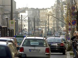 Die Berliner Allee in Weißensee.