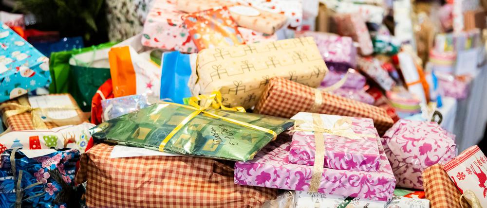 Jeder Fünfte kauft Weihnachtsgeschenke schon im Oktober oder früher.