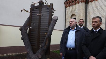 Jedes Jahr wird in Halle der Opfer des Terroranschlags gedacht, hier ein Bild von 2023.
