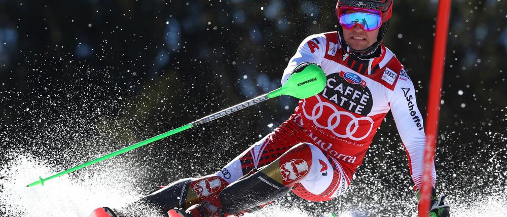 Marcel Hirscher hat sein Comeback beim Auftakt des Ski-Weltcups Ende Oktober im österreichischen Sölden offengelassen.