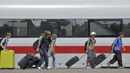 Klassenfahrten mit der Bahn möchte die DB nicht mehr selbst veranstalten. 