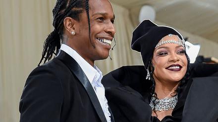 Sie sind seit vielen Jahren ein Paar und haben zwei gemeinsame Kinder - Rihanna und der Rapper Asap Rocky.