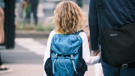 Baustelle Bildung: Brandenburger Eltern wünschen sich für ihre Kinder eine bessere Ausstattung von Kitas und Schulen.