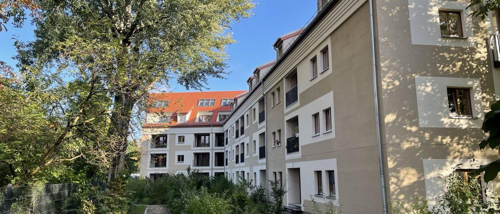 Schick saniert, im Grünen: Was eigentlich Sozialwohnungen waren, wird heute als teure Eigentumswohnungen verkauft.