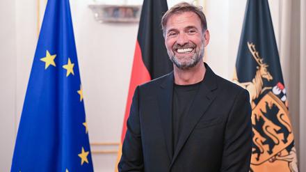 Die Unterschrift von Jürgen Klopp bei Red Bull sorgt für enormes Medieninteresse.