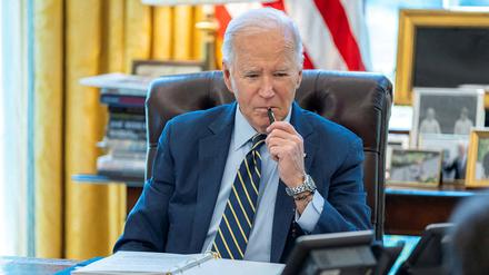 US-Präsident Joe Biden bleibt lieber zu Hause, statt nach Deutschland zu reisen: Ab Mittwoch droht seinem Land eine Sturm-Katastrophe. 