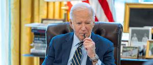US-Präsident Joe Biden bleibt lieber zu Hause, statt nach Deutschland zu reisen: Ab Mittwoch droht seinem Land eine Sturm-Katastrophe. 