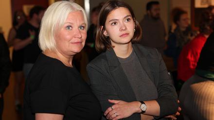 Wollen die Wahlniederlage aufarbeiten: Brandenburgs Grünen-Vorsitzende Alexandra Pichl und Hanna Große Holtrup (Archivbild).