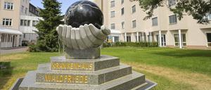 Krankenhaus Waldfriede, Argentinische Allee, Zehlendorf, Berlin, Deutschland *** Waldfriede Hospital, Argentinische Allee, Zehlendorf, Berlin, Germany