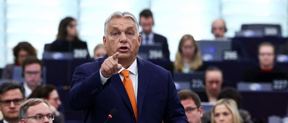 Viktor Orbán kritisiert die EU im Europaparlament.