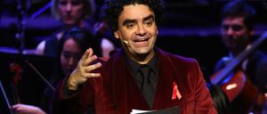 Rolando Villazón als Moderator der Festlichen Operngala in der Deutschen Oper Berlin.
