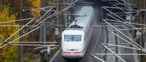 Das „Future Railway Mobile Communication System“ soll mithilfe von 5G-Verbindungen den Bahnverkehr zuverlässiger machen.