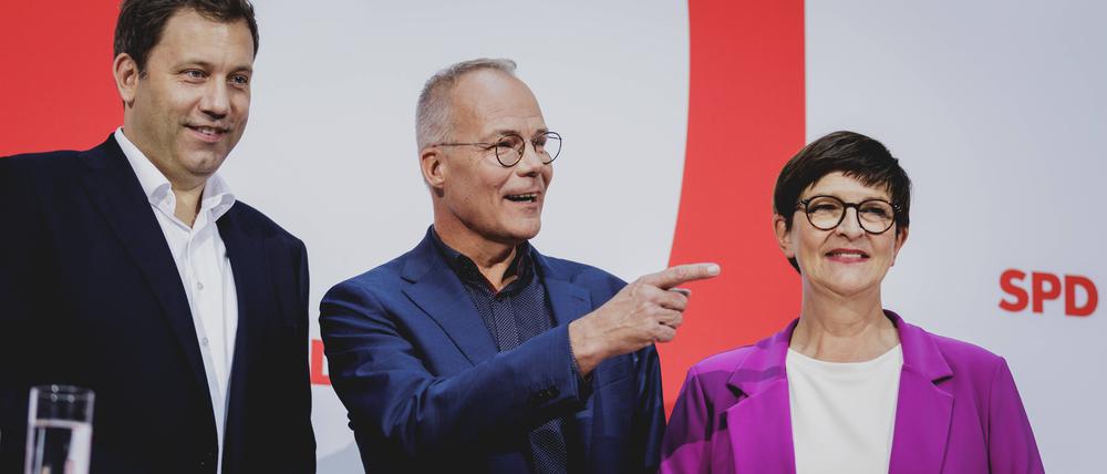 Lars Klingbeil, Matthias Miersch und Saskia Esken auf einer SPD-Pressekonferenz am 8. Oktober.
