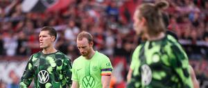 Kevin Behrens (links) wurde zuletzt von den eigenen Fans ausgepfiffen.