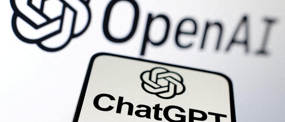 Die Logos von OpenAI und ChatGPT sind in dieser Illustration vom 3. Februar 2023 zu sehen.