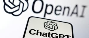Die Logos von OpenAI und ChatGPT sind in dieser Illustration vom 3. Februar 2023 zu sehen.