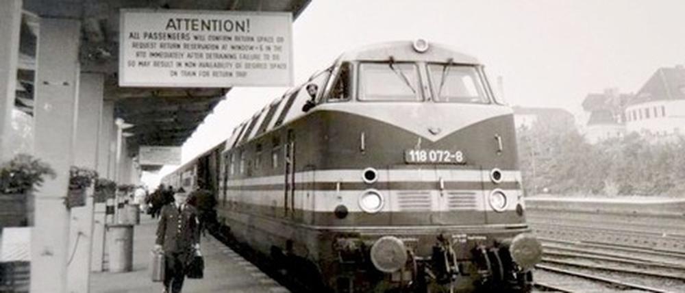 Aus erster Hand berichtet Ihnen Reiner Kolodziej, wie er als Funker im Versorgungszug der US-Amerikaner arbeitete – der „Duty Train“ war für die amerikanischen Truppen überlebenswichtig