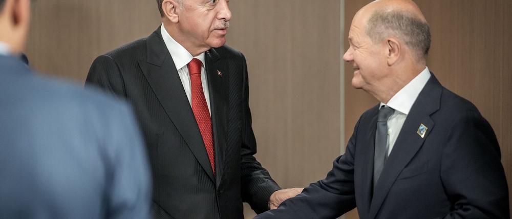 Scholz reist zu Treffen mit Erdogan in die Türkei.