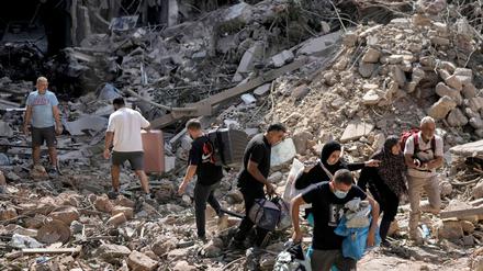 Allein in den vergangenen 24 Stunden sollen laut der libanesischen Regierung 60 Menschen bei israelischen Luftangriffen gestorben sein. 