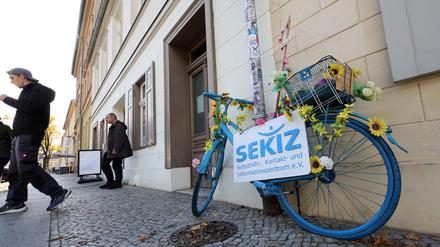 Das Selbsthilfe-, Kontakt- und Informationszentrum Sekiz in der Herrmann-Elflein-Straße muss um Förderung bangen.