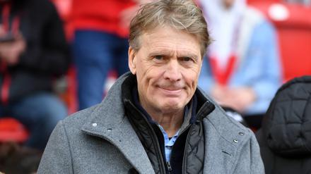Wolfgang Sidka war 1974/75 Vizemeister mit Hertha BSC und stand mit den Berlinern zweimal im Finale des DFB-Pokals (1977 und 1979).