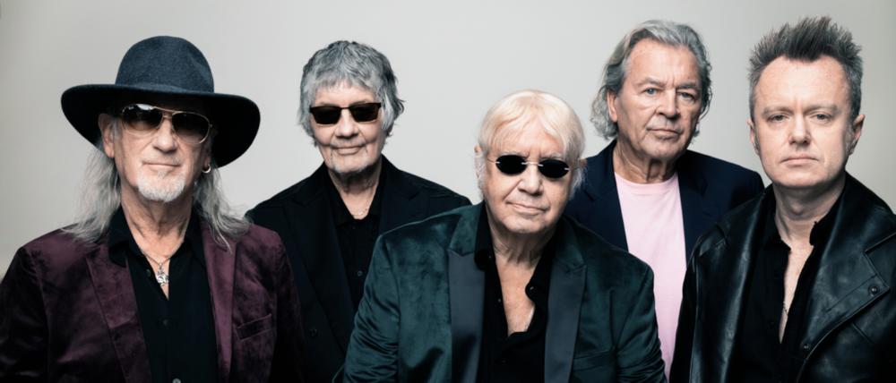 Rüstige Altrocker (von links): Roger Glover (78), Don Airey (76), Ian Paice (76), Ian Gillan (79) und Jungspund Simon McBride (45!) sind im Jahr 2024 Deep Purple.