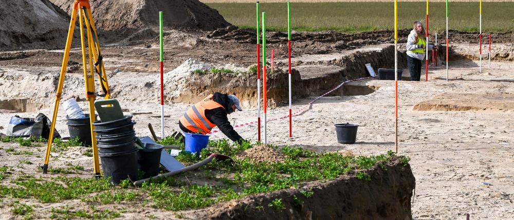 Immer neue archäologische Funde kommen rund um das „Königsgrab“ von Seddin zum Vorschein. 