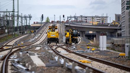 Die Inbetriebnahme des ersten Bauabschnitts der S21 zwischen dem Nordring und dem Hauptbahnhof lässt weiter auf sich warten. (Archivfoto)