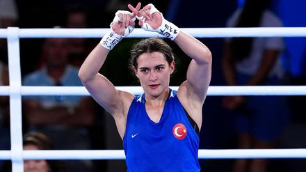 Die türkische Boxerin Yildiz kritisiert den Olympia-Start von Imane Khelif Khelif und Lin Yu-ting.