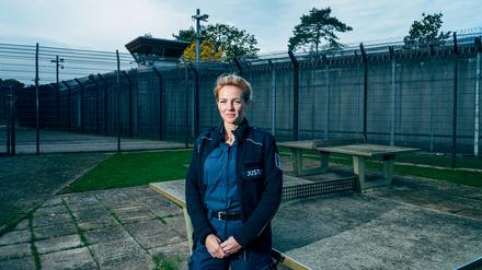  Justizvollzugsbeamte Denise Albrecht arbeitet seit März 2019 in der JVA Tegel.