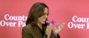 Die demokratische US-Präsidentschaftskandidatin Kamala Harris bei einer Wahlkampfveranstaltung.