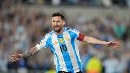Superstar Lionel Messi erzielte drei Tore und legte zwei auf.