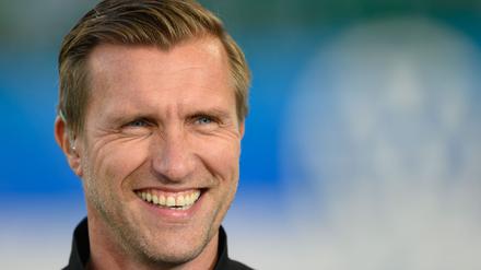 Markus Krösche, Sportvorstand bei Eintracht Frankfurt, plädiert für einen früheren Zeitpunkt beim Schließen des Transferfensters. 