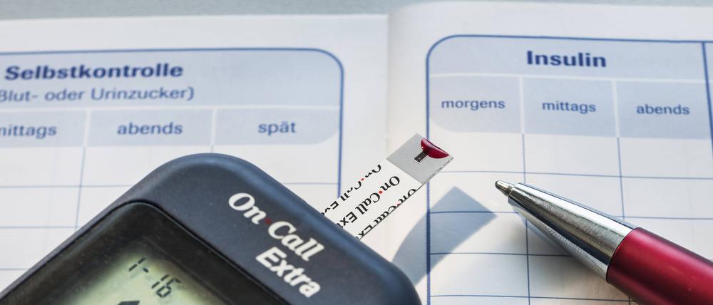 Bislang müssen Diabetespatienten ständig ihren Blutzuckerspiegel messen, um zu hohe oder geringe Glukosekonzentrationen zu vermeiden.. Ein neuartiges Insulin könnte das erübrigen.
