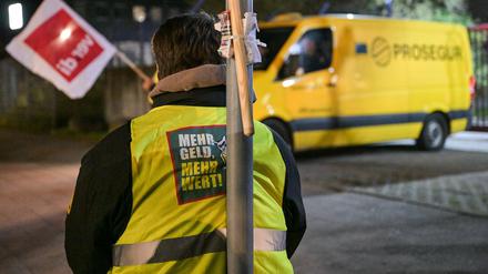 Die Gewerkschaft Verdi ruft Beschäftigte des Geld- und Werttransportes zu ganztägigen Warnstreiks in allen Bundesländern auf.