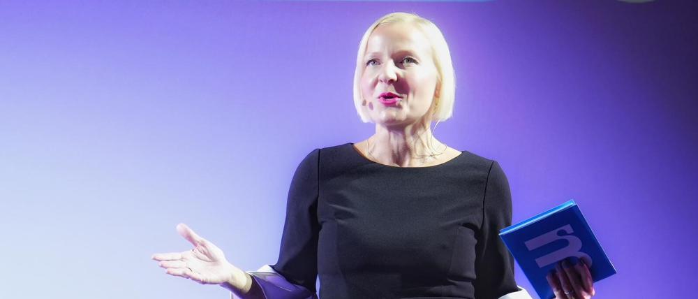 Medianet-Geschäftsführerin Jeannine Koch bei der Eröffnung des People & Culture Festivals.
