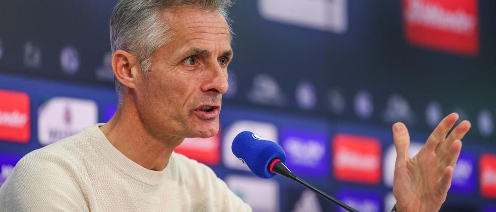Erkennt erste Fortschritte bei seiner Mannschaft: Schalkes neuer Coach Kees van Wonderen.