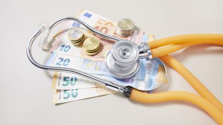 Das Gesundheitssystem verbraucht immer mehr Geld. Wie lässt sich die Finanzierungsgrundlage stabilisieren? (Symbolbild)
