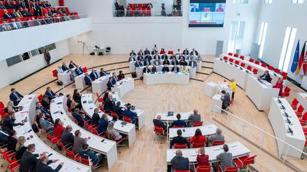 Brandenburgs Landtag, erste Sitzung nach der Wahl 