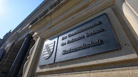 Die Staatsanwaltschaft Dresden ermittelt gegen einen 38-Jährigen wegen sexuellen Missbrauchs gegen Kinder.