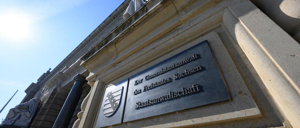 Die Staatsanwaltschaft Dresden ermittelt gegen einen 38-Jährigen wegen sexuellen Missbrauchs gegen Kinder.