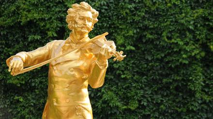 Die Statue von Johann Strauss im Wiener Stadtpark